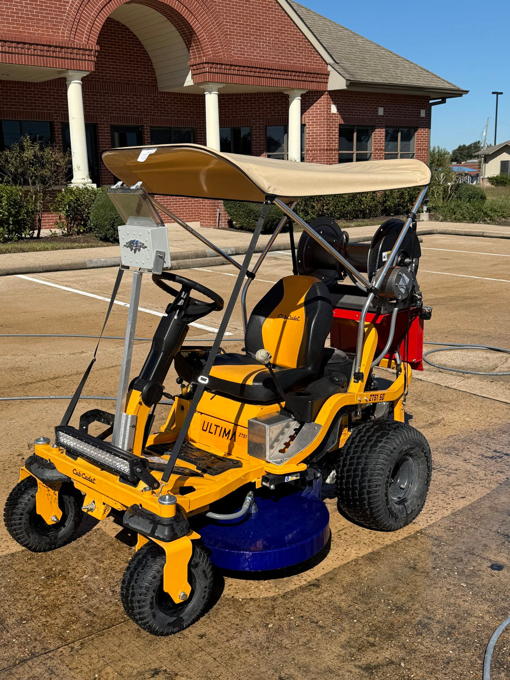 Apex Predator Ride On Surface Cleaner