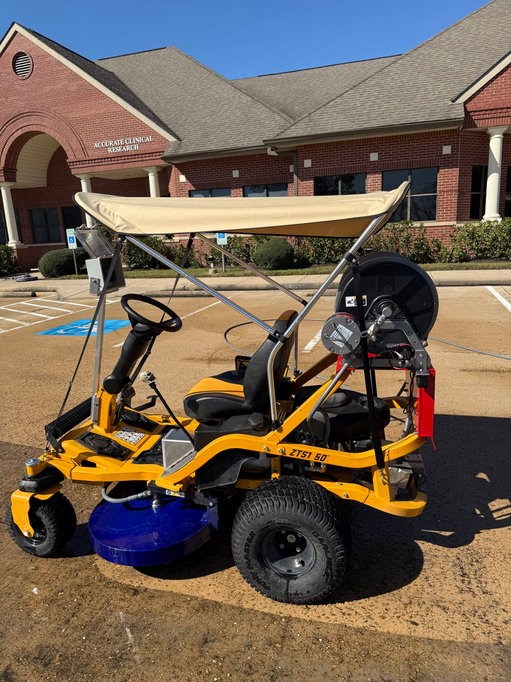 Apex Predator Ride On Surface Cleaner